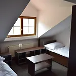 Hotel Ostende - U řeky 3*