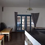 Ostende - U řeky Hotel Chocerady
