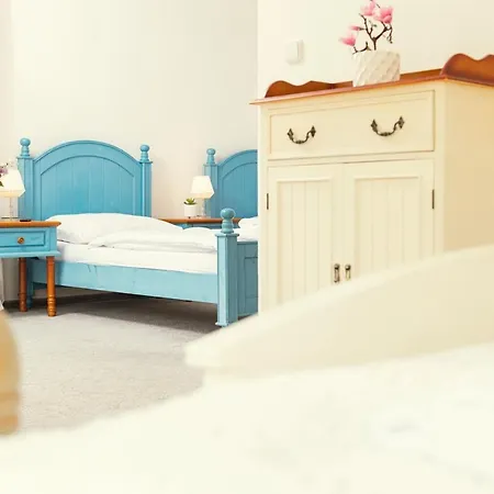 Hotel Ostende Chocerady