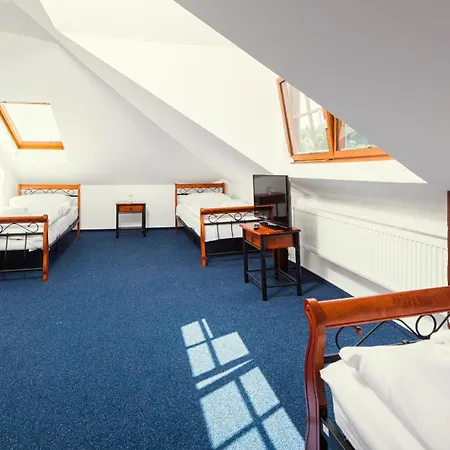 Ostende Hotell