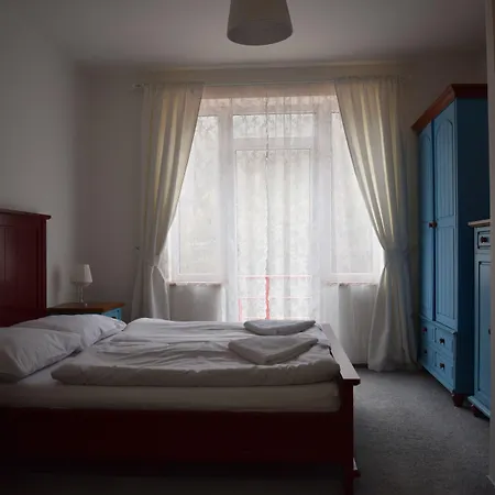 Hotel Ostende - U Reky Chocerady