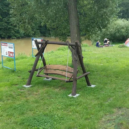 Ostende - U řeky 3* Chocerady