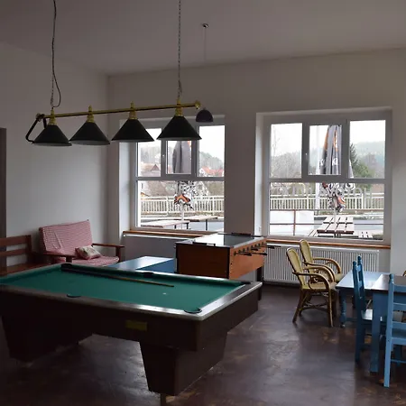 Ostende - U řeky 3*