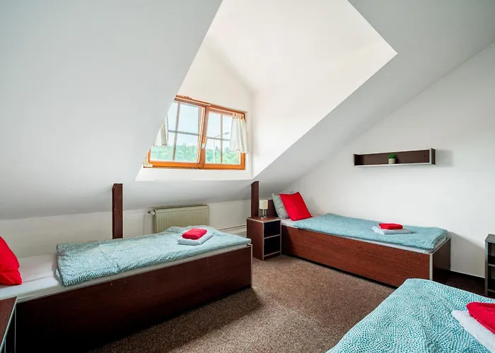 Ostende - U Reky 酒店 克赛拉迪