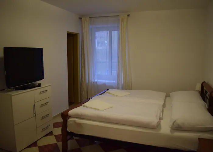 فندق Ostende - U Reky 3*