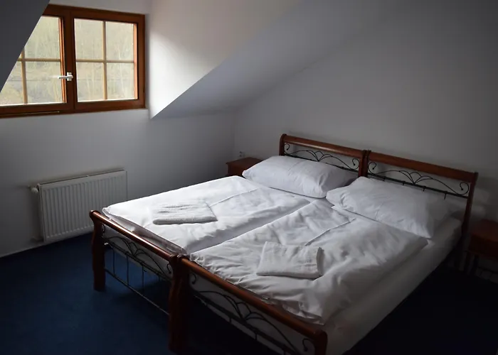 ホテル Ostende - U Reky 3*