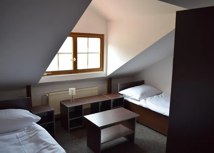 Otel Ostende - U Reky 3*